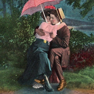 carte postale vintage, carte postale romantique, couple avec parapluie, clair de lune, homme dans la lune, carte postale, vieille carte postale, romance, Junk Journal Tuck
