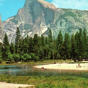 Carte postale vintage, Yosemite, Half Dome, Merced River, Californie, Parc national de Yosemite, Plage, Natation, Yosemite Carte postale, Half Dome