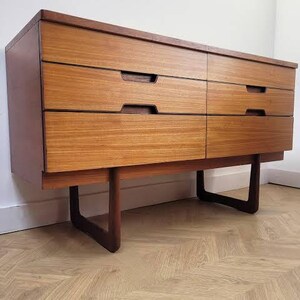 Uniflex furniture - Etsy 日本