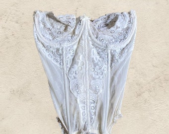 Vintage 1980s Victoria's Secret White Lace And Mesh Bustier (32EU)