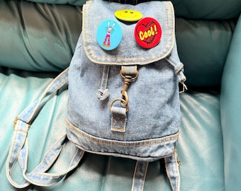 clip on mini backpack Wonder Nation Silicone Mini Backpack Bag Clip/Pouch for Kids with  Interchangeable Charms, Blue, 5 Pieces