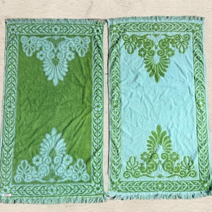 Vintage 1970s MCM Pair Callaway Green Bath Towels / Bath Mats