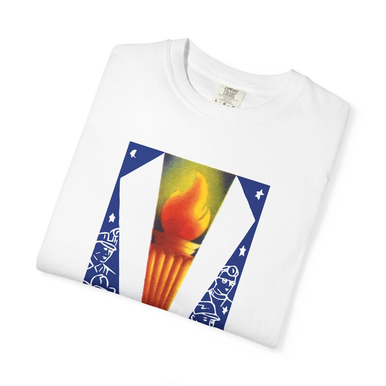 United for Victory T-Shirt | WWII V for Victory image 2