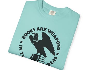 Books Are Weapons T-Shirt | The Brooklyn Public Library At War