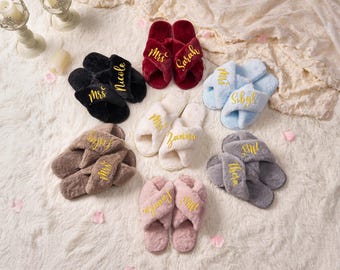 Personalized Gift Fluffy Slippers, Fluffy Bride Bridesmaid Slippers, Bachelorette Party, Bridesmaid Gifts Proposal, Bridesmaid Slippers