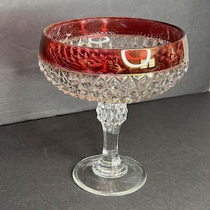 Indiana Glass Ruby Flash Diamond Point Candy Dish – Vintage Red Cut Glass Covered Bowl, Mid Century Tableware
