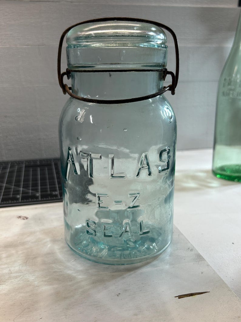 Atlas E-Z Seal Quart Fruit Jar