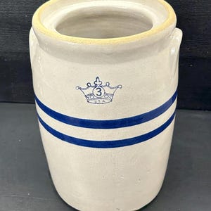 Antique 3-Gallon Stoneware Crock – Blue Band Crown USA, Early 1900s