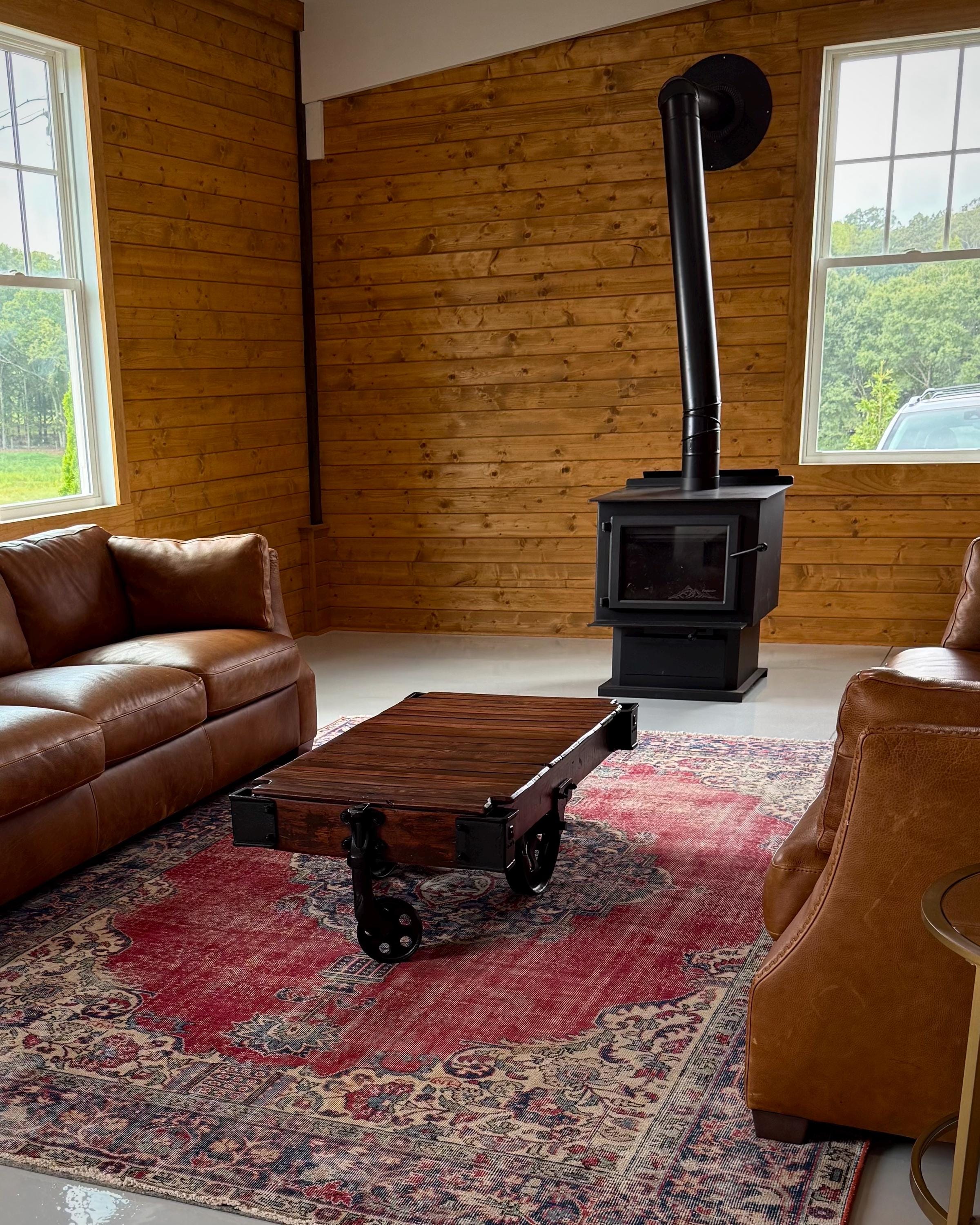 マイケルガーマン作　炭鉱夫アンティーク彫刻　アメリカンインテリア Antique Lineberry Factory Cart Coffee Table – Restored Industrial