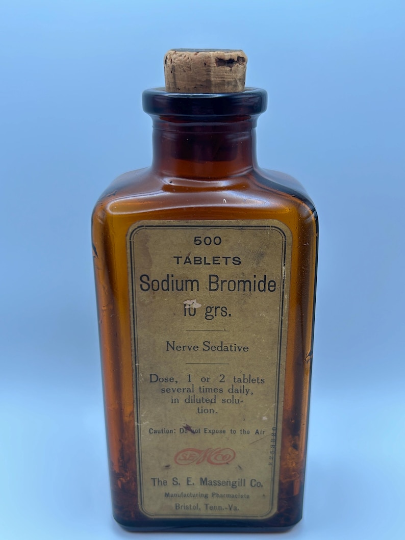 S.E. Massengill Sodium Bromide Tablets Bottle — photograph 1