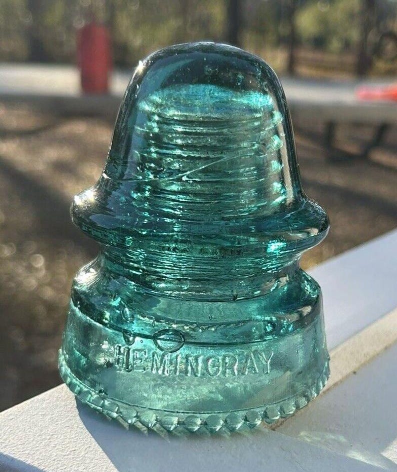 Antique Hemingray No. 19 Emerald Green Insulator CD 162 Smooth Double Petticoat SDP Mold Bubbles