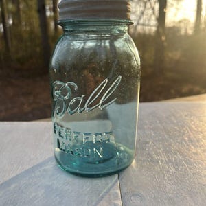 Rare Antique Blue Ball Perfect Mason Jar Blue with original Milk Glass Zinc Lid 1920’s #9. Gorgeous jar ! Has bubbles and a rare shaped 9 image 4