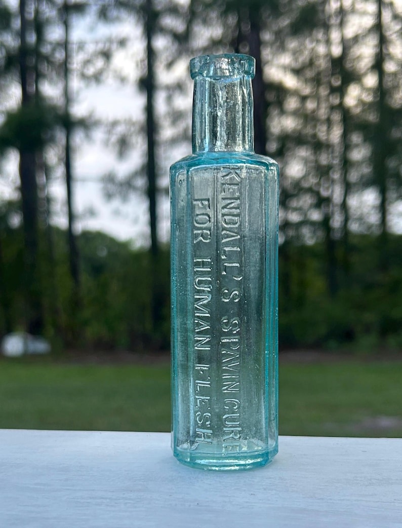 Antique Kendall’s Spavin Cure For Human Flesh Bottle