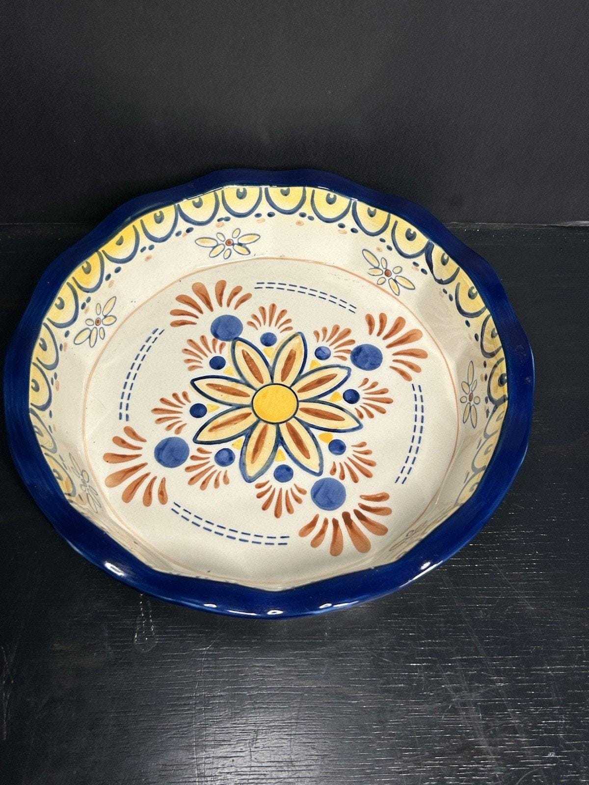 Vintage Cook’s Tradition Pie Plate. Spanish style kitchen . MCM home decor. Gorgeous vintage kitchen home Decor. Pretty colors!