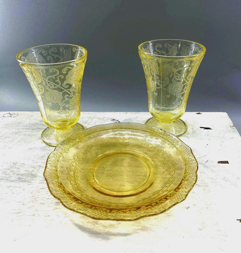 Vintage Federal Glass Madrid Yellow Depression Glass Set