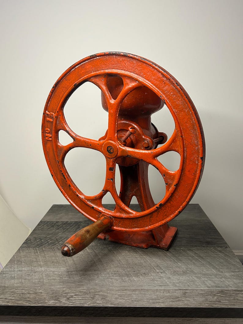 Antique C.S. Bell No. 1 1/2 Cast Iron Grist Mill Grain Coffee Grinder 12” Flywheel GM 22 GM 21 Working Industrial Farmhouse