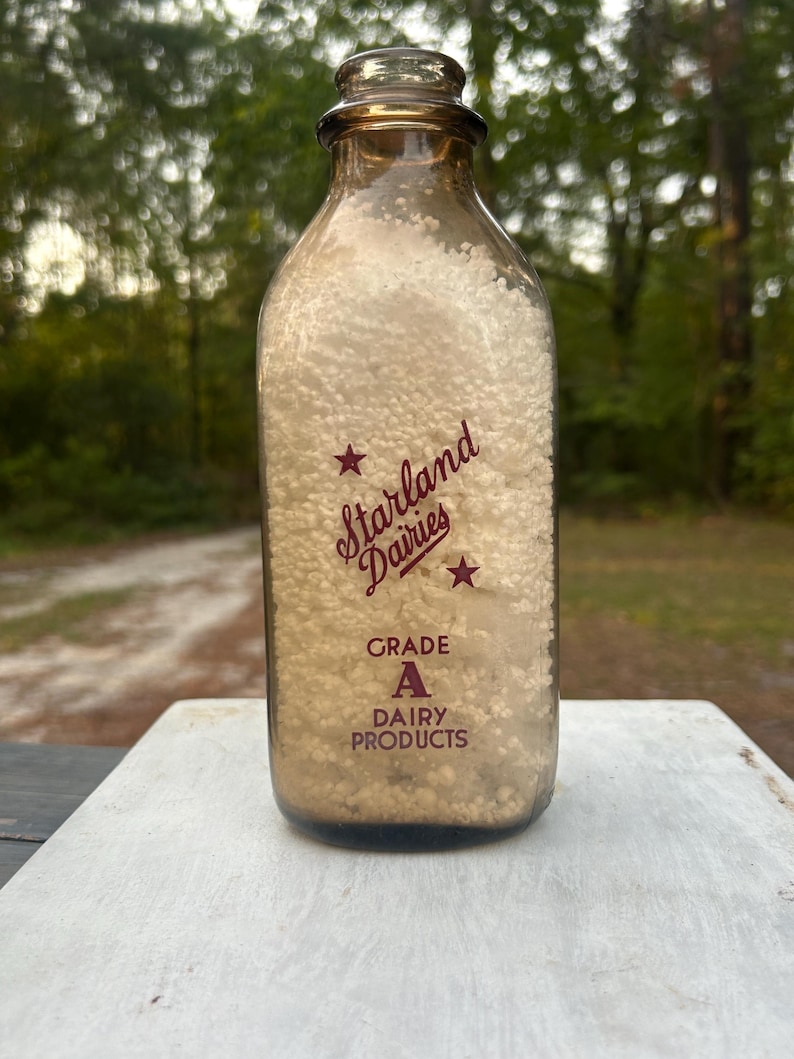 Vintage Starland Dairies Savannah GA Quart Milk Bottle Smoky Brown Glass ACL Pyro Advertising. Scarce dairy bottle