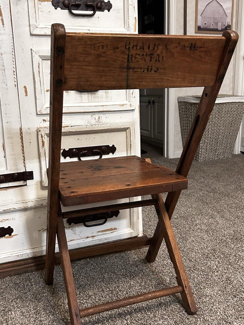 Vintage Solid Oak Folding Chair Vintage Wooden Slat Seat Rustic Farmhouse Primitive Decor Compact Collapsible Wood Chair zdjęcie 2