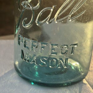 Rare Antique Blue Ball Perfect Mason Jar Blue with original Milk Glass Zinc Lid 1920’s #9. Gorgeous jar ! Has bubbles and a rare shaped 9 image 3