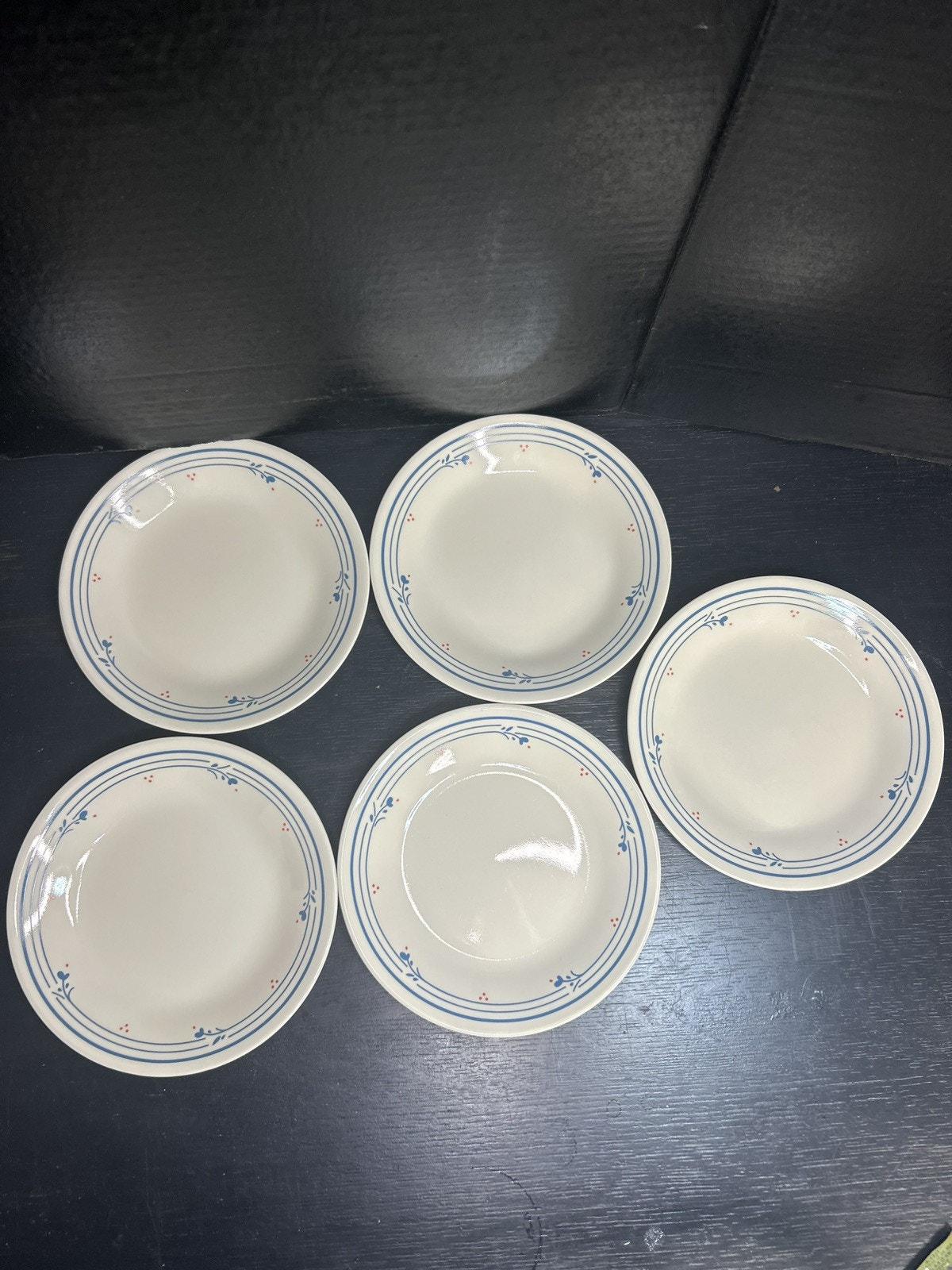 Vintage Corningware Corelle "COUNTRY VIOLETS" Set Of 5 Dessert Plates 6.75 Blue Stripes Flowers. Retro kitchen home decor. MCM. Mid century