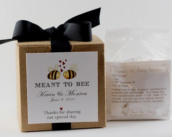 Engagement Party Favor | Personalized Wedding Favor | Custom Label | Cupcake Mix | Wedding Favor Box | Minimalist Wedding | Meant to Bee
