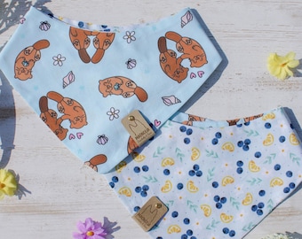 Blueberry Splash Beaver | Reversible Beaver & Citrus Print Cotton | Magnolia Crochets and Sews| Reversible Dog Bandana | Pet Gift XXS–XXL