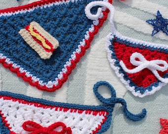 Custom Patriotic Crochet Dog Bandana | 4th of July | Choose Blue/White/Red Base + Bow or Hot Dog Appliqué | Red White Blue Pet Scarf