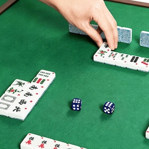 American Mahjong Set Summer Pool Water Blue and White image 9