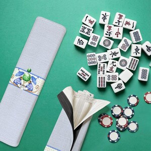 Mahjong Clear Tile Pusher Racks Chinoiserie Monkey Parasol Preppy Azul Blanco Verde