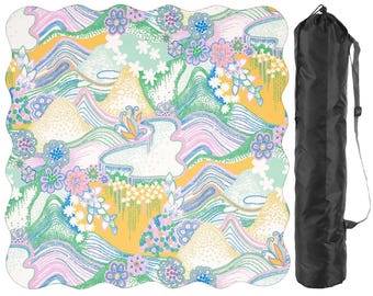 Mahjong-bordsunderlägg med vågig kant - Prästkragemönster i pastellfärger rosa blå gul
