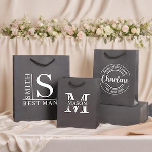 Personalized Groomsmen Gift Bag, Best Man Gift Bag, Groomsmen Gifts, Personalized Gift Bag, Wedding Favors, Gift Bags for Wedding Party,