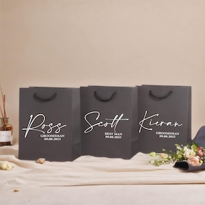 Sacola de presente personalizada para padrinhos, presentes para padrinhos, sacola de presente para padrinhos, sacola de presente personalizada, sacolas de presente para festa de casamento, lembrancinhas de casamento