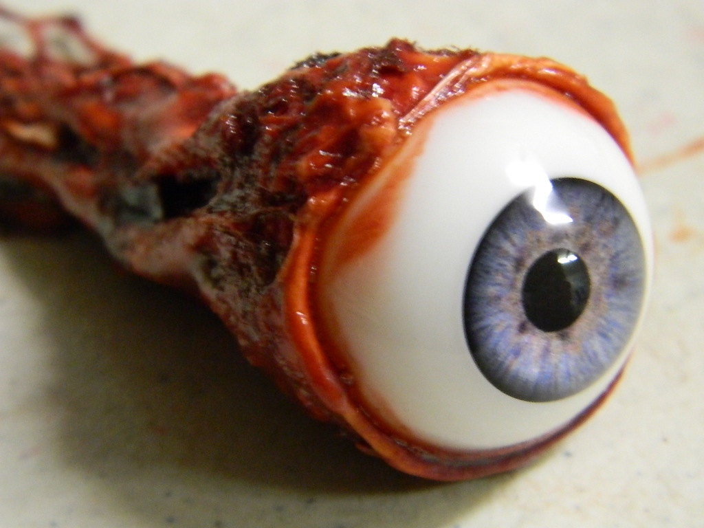Halloween Bloody Severed Body Parts Prop Latex Eyeballs Hanging Decoration