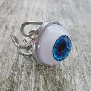 Adjustable Stainless Steel Eyeball Ring, 20mm or 18mm Acrylic Eye, Steampunk Cosplay, Halloween