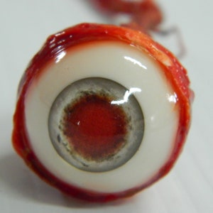 Accesorio de Halloween: horror realista de tamaño natural arrancado del globo ocular Horror Halo Snow