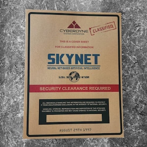 2 x feuilles de couverture en papier cartonné Skynet Cyberdyne Systems pour accessoire ou présentoir, art mural