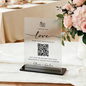 Erfassen Sie die Liebe Hochzeit QR-Code-Zeichen, Hochzeitsfoto-Zeichen, Teilen Sie die Liebe Hochzeitsdekor, modernes Hochzeitsschild, Dekoration für Hochzeit