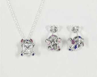 Pandora Stitch & Angel Collier Necklace set