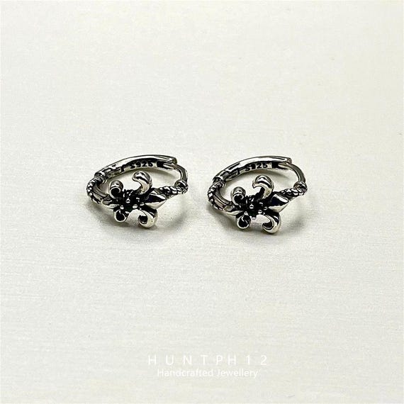 s-l400.jpg Vintage Sterling Silver 925 Cubic Zirconia Hoop Earrings main image 1