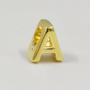 Charm del alfabeto de la letra A de Pandora
