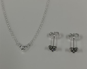 pandora set met drievoudige stenen hartketting en oorbellen 45 cm
