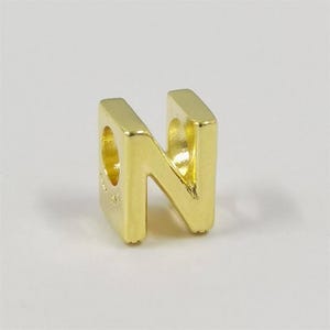 Charm del alfabeto de la letra N de Pandora