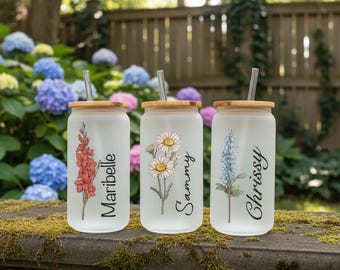 Personalized Birth Flower Coffee Cup, Bridesmaid Gift Birth Flower Glass Cup, Mother's Day Gift Birthday Gift Bridesmaid Proposal Party Gift