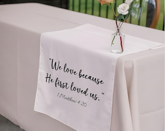 Camino de mesa de boda con versículo bíblico, decoración de mesa de boda cristiana, pancarta de tela personalizada, letrero de boda con escritura, decoración de boda