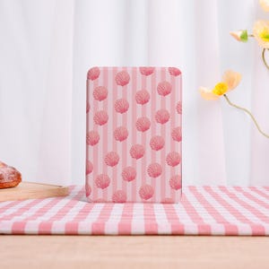 Pink Stripe Seashell Kindle Case Auto Wake/Sleep Case for Kindle 11/12th,Kindle Colorsoft with Back Clear,Paperwhite 11/12th,Gift for Her