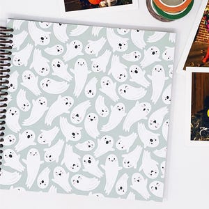 Halloween photo book for your kids&#39; Halloween costume photos & memories || Baby&#39;s 1st Halloween photos and family Halloween photos scrapbook