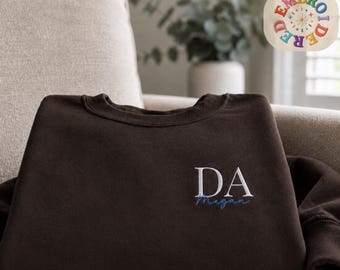 Embroidered Dental Assistant Sweatshirt, Personalized Name Dentist Clinic Crewneck
