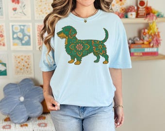 Comfort Colors Long Haired Dachshund Shirt, Wildflower Wiener Dog Mama Gift, Cottagecore Dachshund T-Shirt, Floral Dachshund Mom Gifts, A059