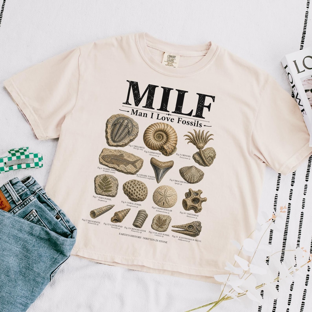 Man I Love Fossils Vintage Boxy Fit T-shirt, Retro Geology Humor