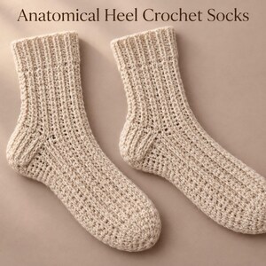 Anatomical heel crochet socks pattern, Knit-look texture, EU 36-42 crochet socks, Video tutorial, Digital PDF download